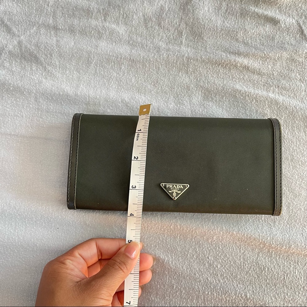 Prada Green and Black Wallet - Picture 11 of 12